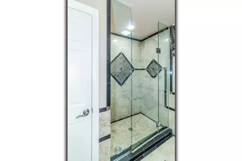 Bath - 4731 Westbrook Ct, Appleton, WI 54913 photo 1 of 12