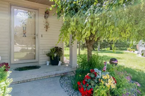 Exterior - 4731 Westbrook Ct, Appleton, WI 54913 photo 1 of 6