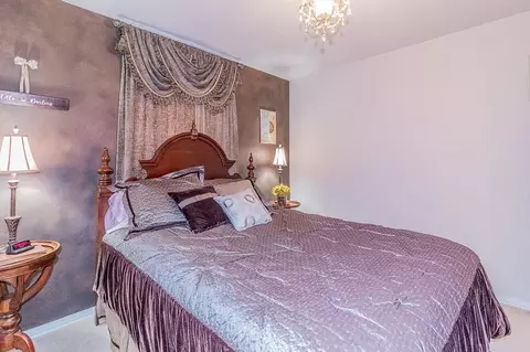 Bedroom - 4731 Westbrook Ct, Appleton, WI 54913 photo 6 of 10