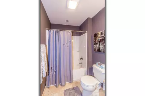 Bath - 4731 Westbrook Ct, Appleton, WI 54913 photo 6 of 12