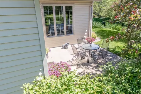 Exterior - 4731 Westbrook Ct, Appleton, WI 54913 photo 5 of 6