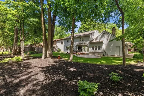 Exterior - 1837 S Lee St, Appleton, WI 54915 photo 4 of 5