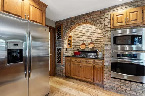 Kitchen - 1837 S Lee St, Appleton, WI 54915 photo 1 of 4