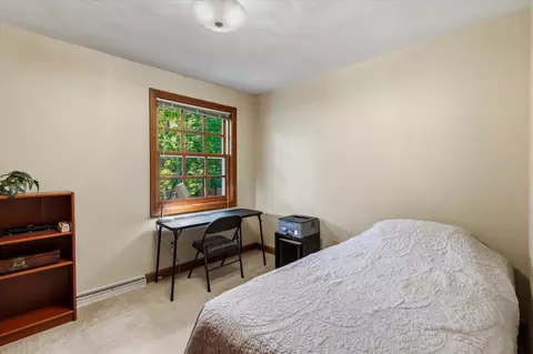 Bedroom - 1837 S Lee St, Appleton, WI 54915 photo 6 of 8