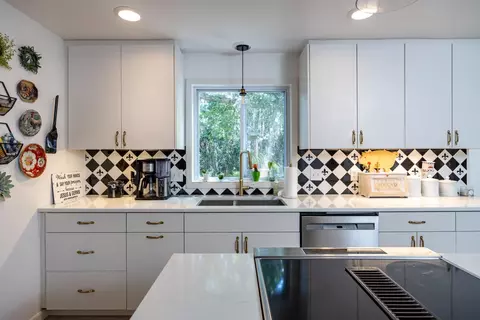 Kitchen - 2024 N Eugene St, Appleton, WI 54914 photo 4 of 10