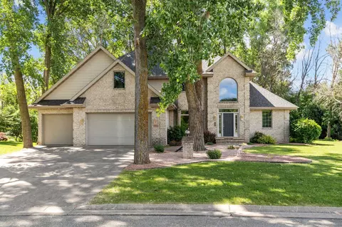 1669 Beethoven Way, Neenah, WI 54956