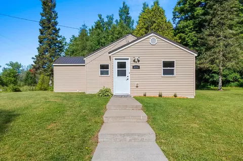 w6850 Wisconsin 64, Pound, WI 54161
