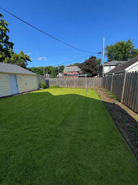 Exterior - 722 Wright St, Oshkosh, WI 54901 photo 4 of 8