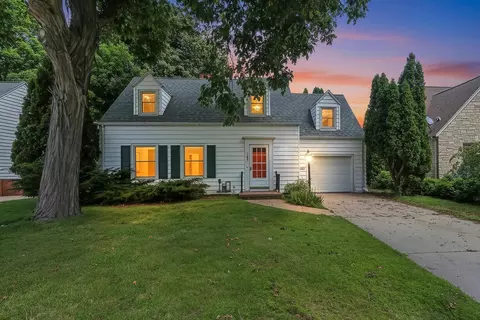 Exterior - 308 E Glendale Ave, Appleton, WI 54911 photo 12 of 12