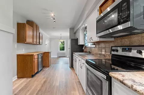 Kitchen - 308 E Glendale Ave, Appleton, WI 54911 photo 5 of 5