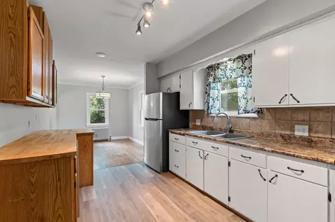 Kitchen - 308 E Glendale Ave, Appleton, WI 54911 photo 1 of 5