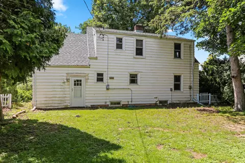 Exterior - 308 E Glendale Ave, Appleton, WI 54911 photo 2 of 12