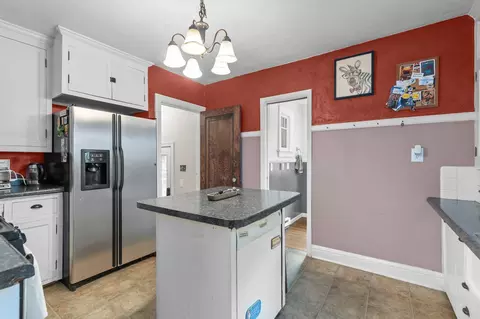Kitchen - 536 N Meade St, Appleton, WI 54911 photo 8 of 9