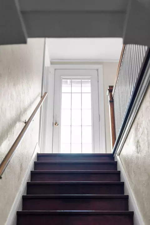 Entry Way - 536 N Meade St, Appleton, WI 54911 photo 13 of 19