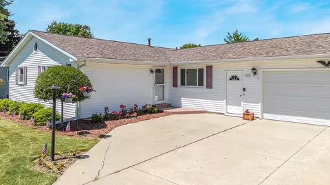 Exterior - 3600 E Newberry St, Appleton, WI 54915 photo 5 of 5