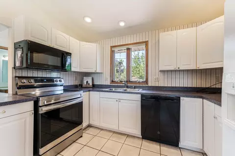 Kitchen - 3600 E Newberry St, Appleton, WI 54915 photo 1 of 5