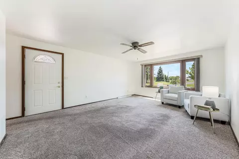 Living - 3600 E Newberry St, Appleton, WI 54915 photo 3 of 3