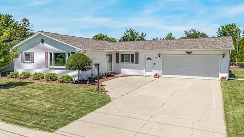 3600 E Newberry St, Appleton, WI 54915