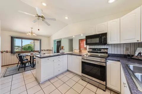 Kitchen - 3600 E Newberry St, Appleton, WI 54915 photo 3 of 5