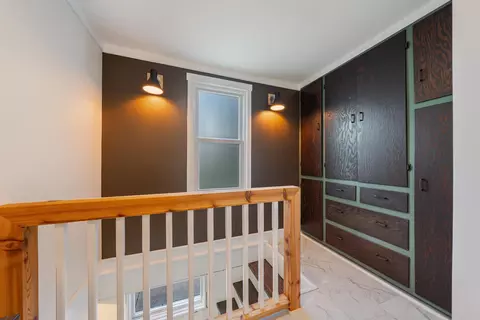 Entry Way - 1416 N Kenilworth Ave, Appleton, WI 54911 photo 4 of 4