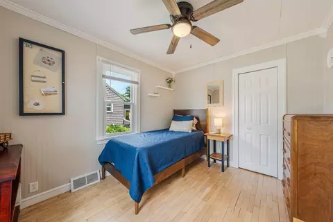 Bedroom - 1416 N Kenilworth Ave, Appleton, WI 54911 photo 4 of 5