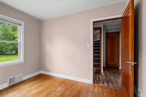 Bedroom - 2214 N Division St, Appleton, WI 54911 photo 4 of 8