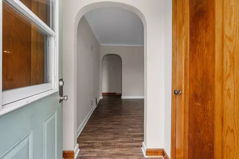 Entry Way - 2214 N Division St, Appleton, WI 54911 photo 3 of 4
