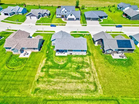 View/Area - 3411 E Aquamarine Ave, Appleton, WI 54913 photo 3 of 6