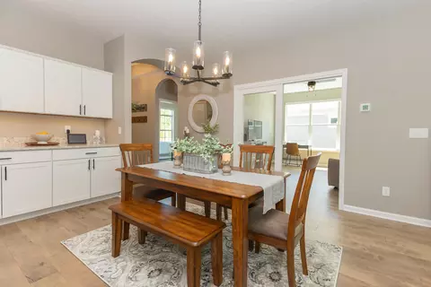 Dining - 2263 E Baldeagle Dr, Appleton, WI 54913 photo 2 of 6