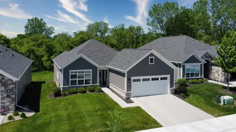 Exterior - 2263 E Baldeagle Dr, Appleton, WI 54913 photo 10 of 12