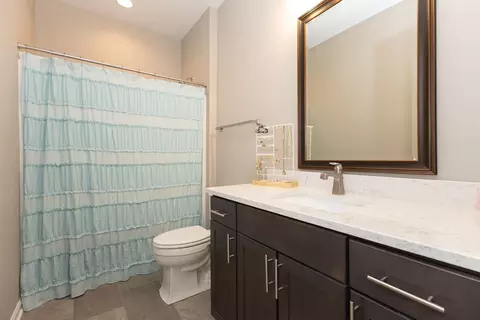 Bath - 2263 E Baldeagle Dr, Appleton, WI 54913 photo 1 of 3
