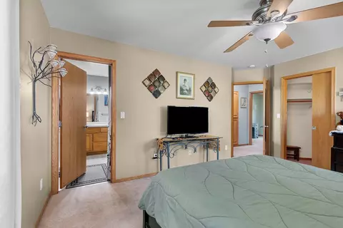 Bedroom - n9443 Handel Drive, Appleton, WI 54915 photo 3 of 8