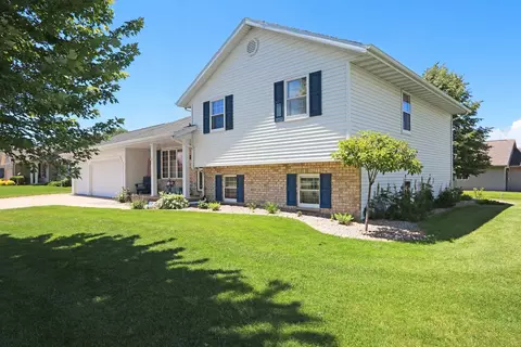 Exterior - n9443 Handel Drive, Appleton, WI 54915 photo 5 of 18