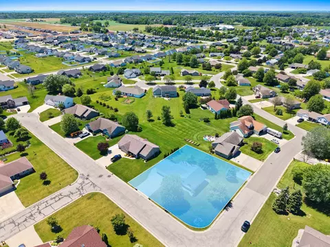 View/Area - n9443 Handel Drive, Appleton, WI 54915 photo 10 of 14
