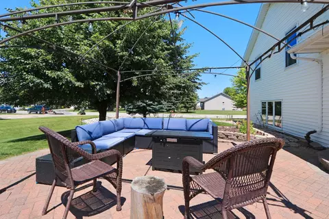 Exterior - n9443 Handel Drive, Appleton, WI 54915 photo 7 of 18