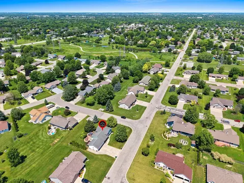 View/Area - n9443 Handel Drive, Appleton, WI 54915 photo 12 of 14