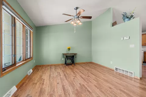 Living - n9443 Handel Drive, Appleton, WI 54915 photo 2 of 4