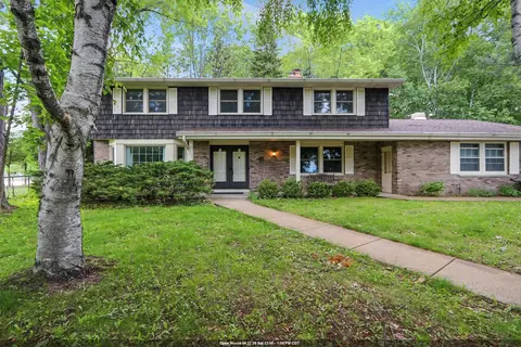 535 Avon Ct, Green Bay, WI 54302