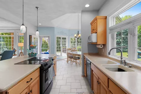 Kitchen - 421 E Sheffield Ln, Appleton, WI 54913 photo 4 of 7