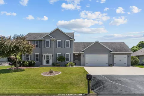 477 Dalton Rd, Neenah, WI 54956