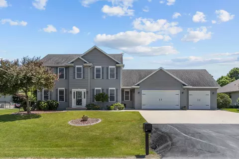 477 Dalton Rd, Neenah, WI 54956