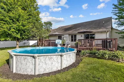 Exterior - w5546 Mutzy Way, Appleton, WI 54915 photo 7 of 16