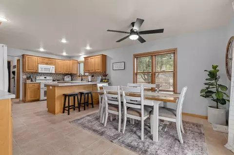 Dining - w5546 Mutzy Way, Appleton, WI 54915 photo 1 of 2