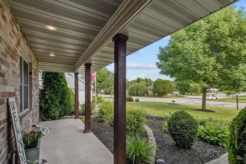 Exterior - w5546 Mutzy Way, Appleton, WI 54915 photo 14 of 16
