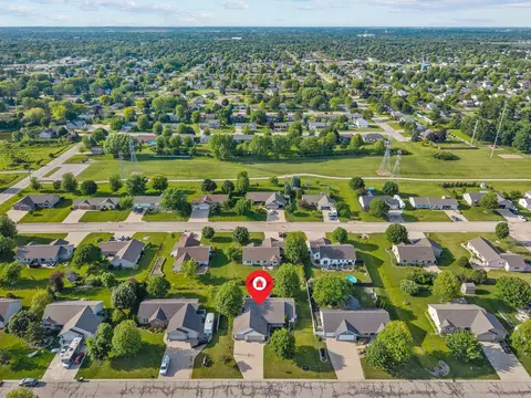 View/Area - w5546 Mutzy Way, Appleton, WI 54915 photo 4 of 6
