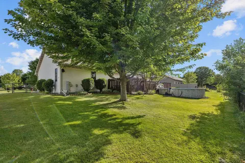 Exterior - w5546 Mutzy Way, Appleton, WI 54915 photo 13 of 16