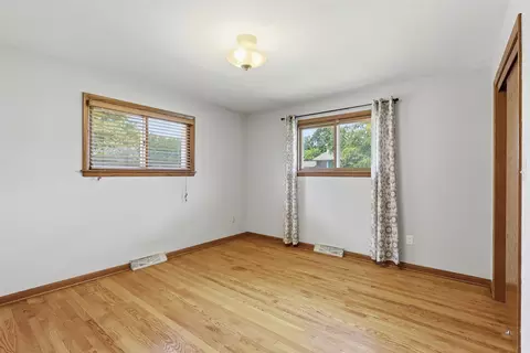 Bedroom - 3517 W Florida Ave, Appleton, WI 54914 photo 3 of 6