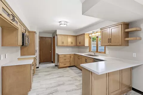 Kitchen - 3517 W Florida Ave, Appleton, WI 54914 photo 2 of 3