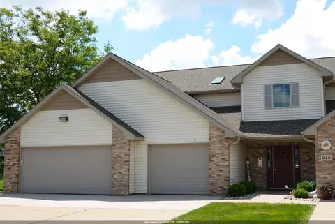 516 River Rd #3, Columbus, WI 53925