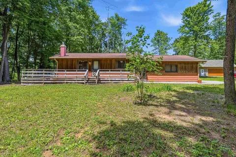 n8277 East Mecan Drive, Neshkoro, WI 54960